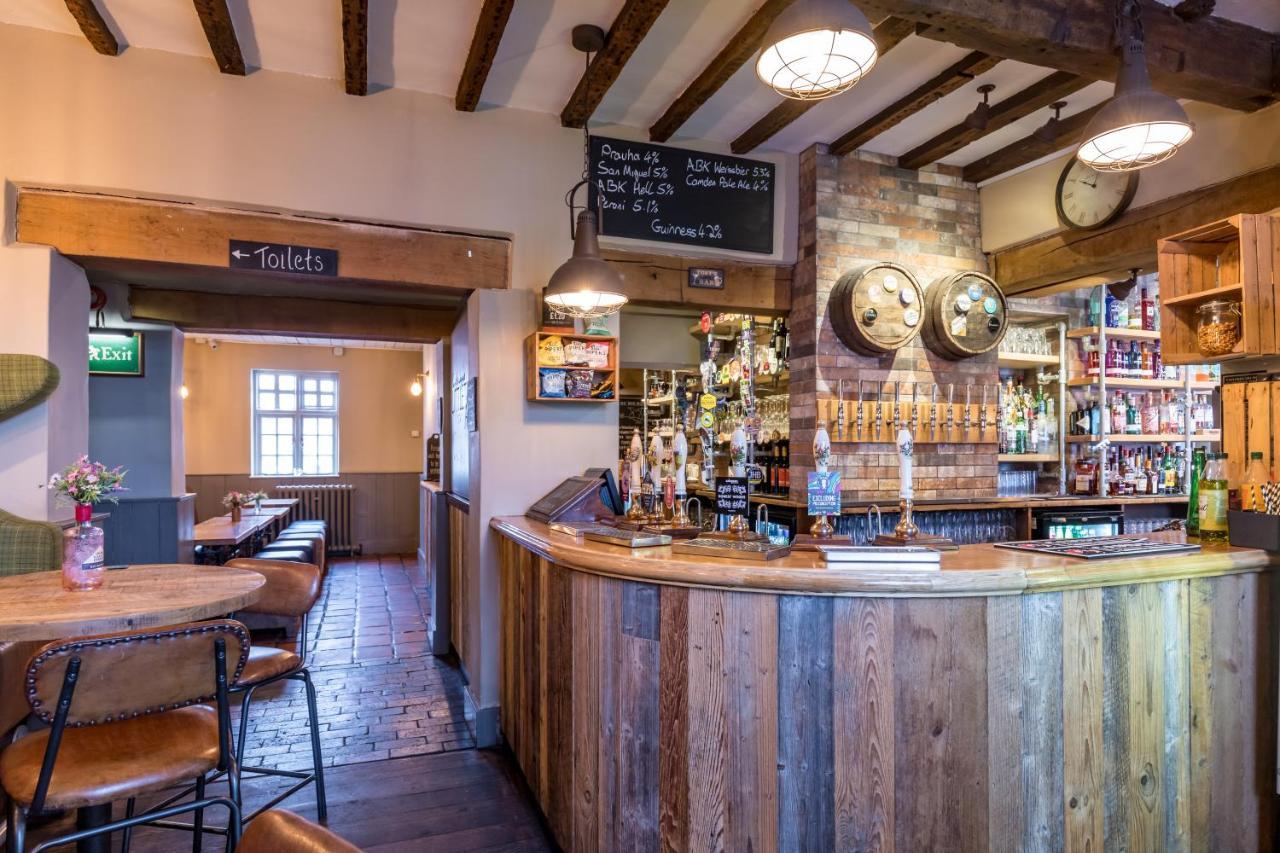 Hotel The Littleton Arms Penkridge Esterno foto
