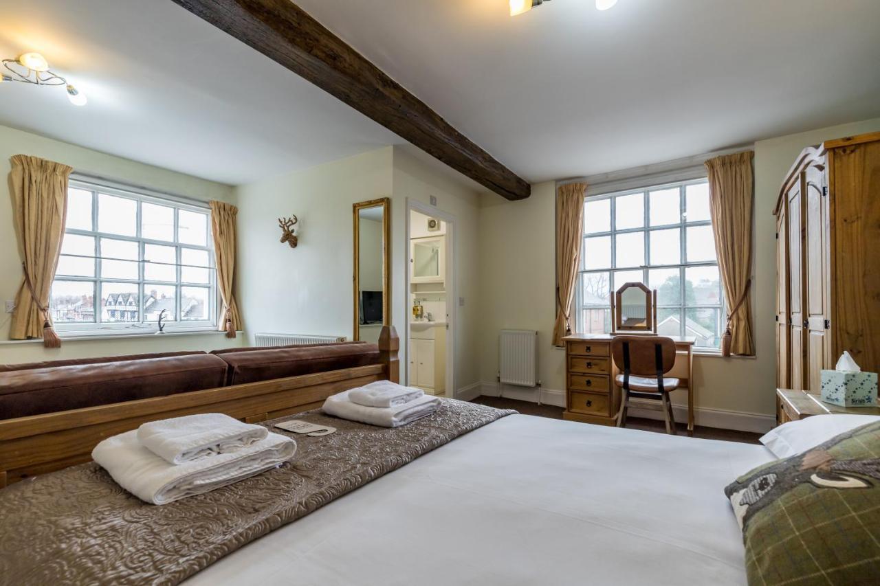 Hotel The Littleton Arms Penkridge Esterno foto