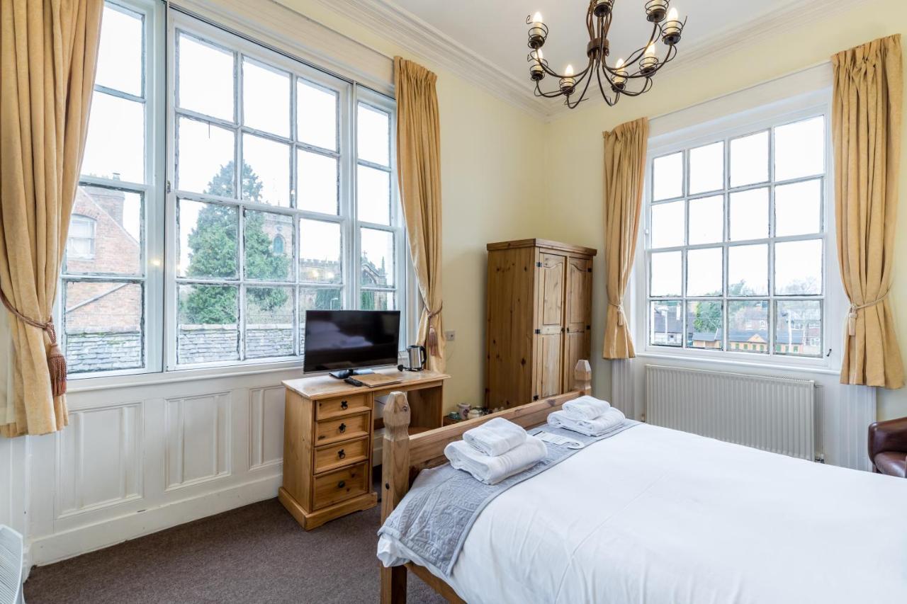 Hotel The Littleton Arms Penkridge Esterno foto