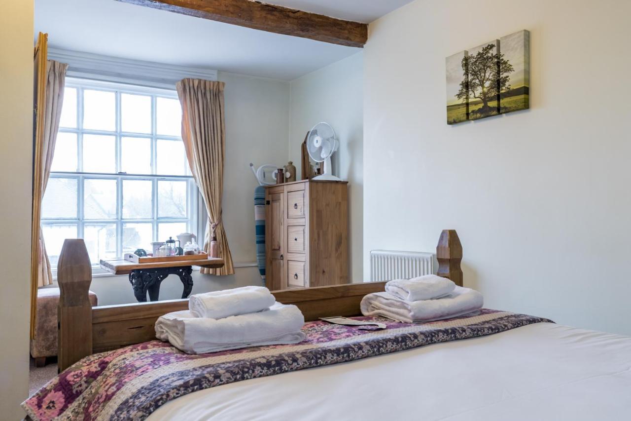 Hotel The Littleton Arms Penkridge Esterno foto