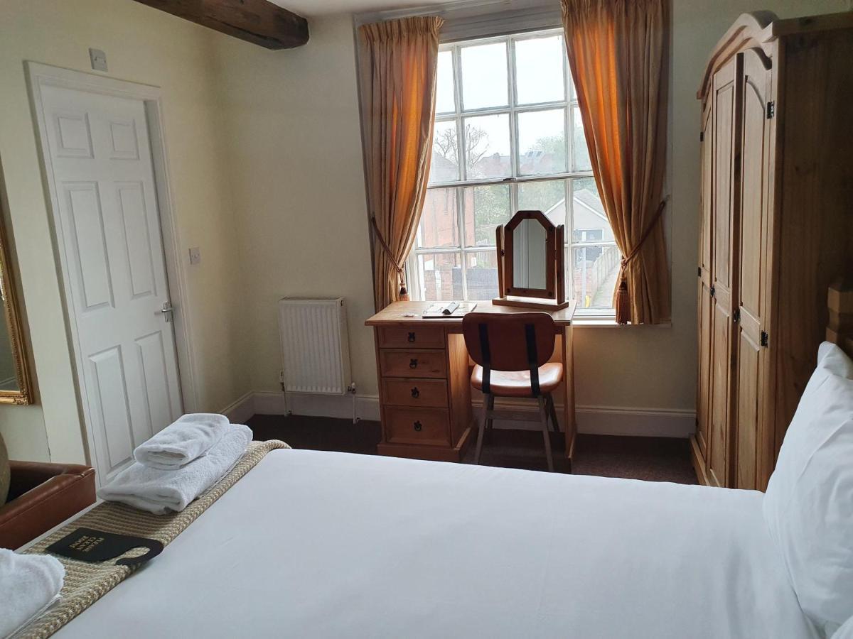 Hotel The Littleton Arms Penkridge Esterno foto