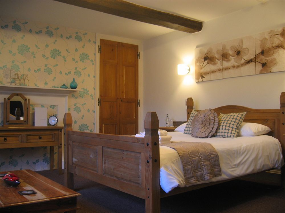 Hotel The Littleton Arms Penkridge Esterno foto