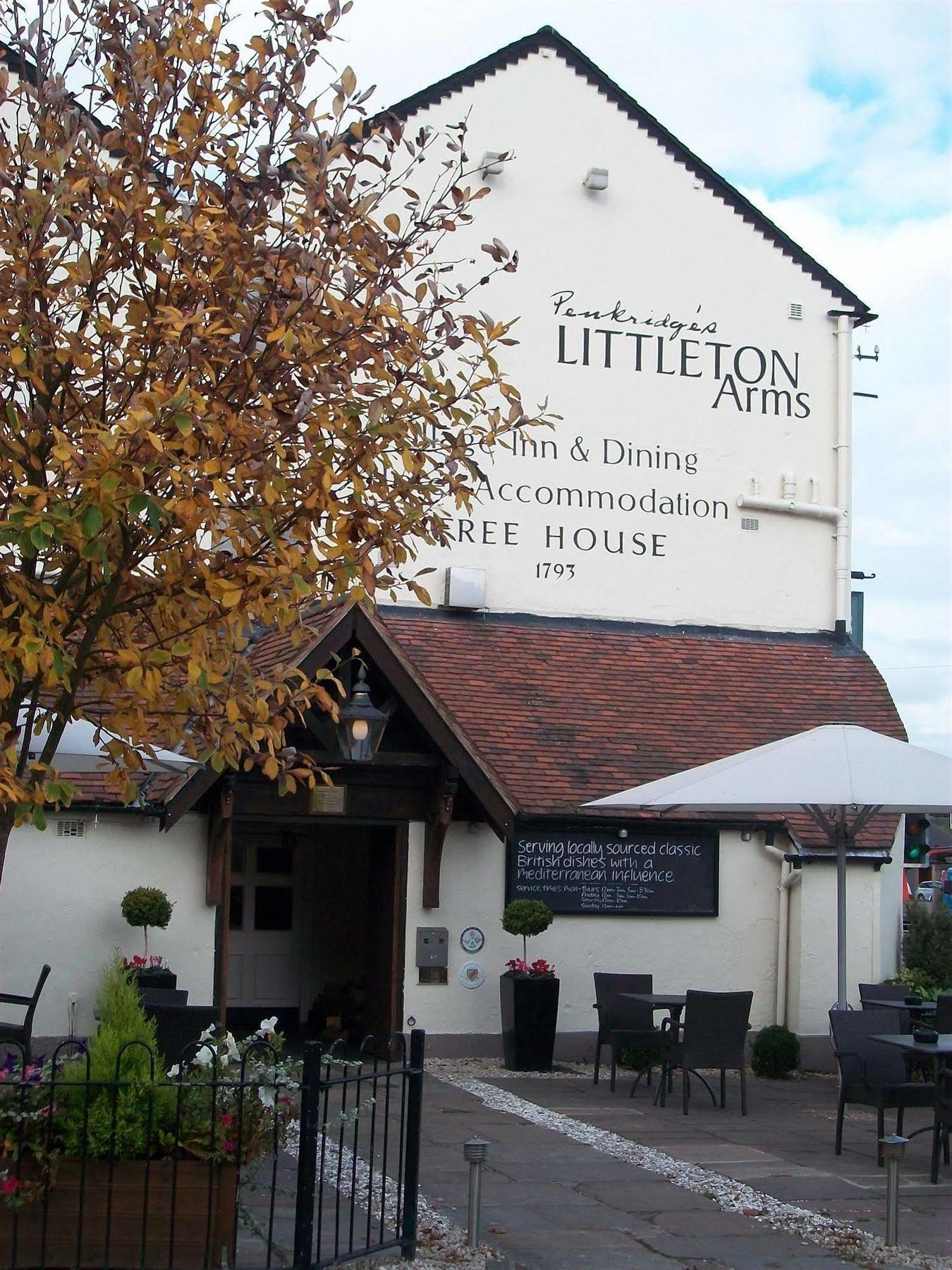Hotel The Littleton Arms Penkridge Esterno foto