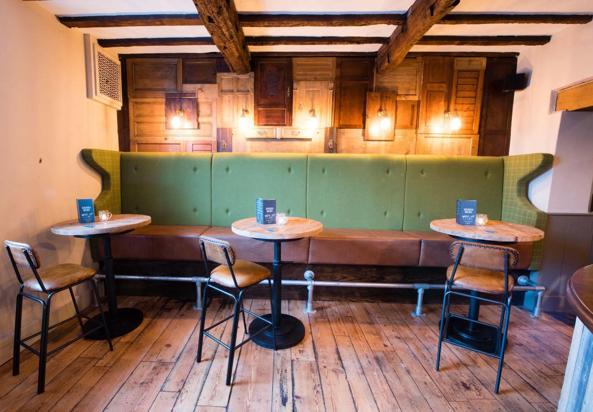 Hotel The Littleton Arms Penkridge Esterno foto